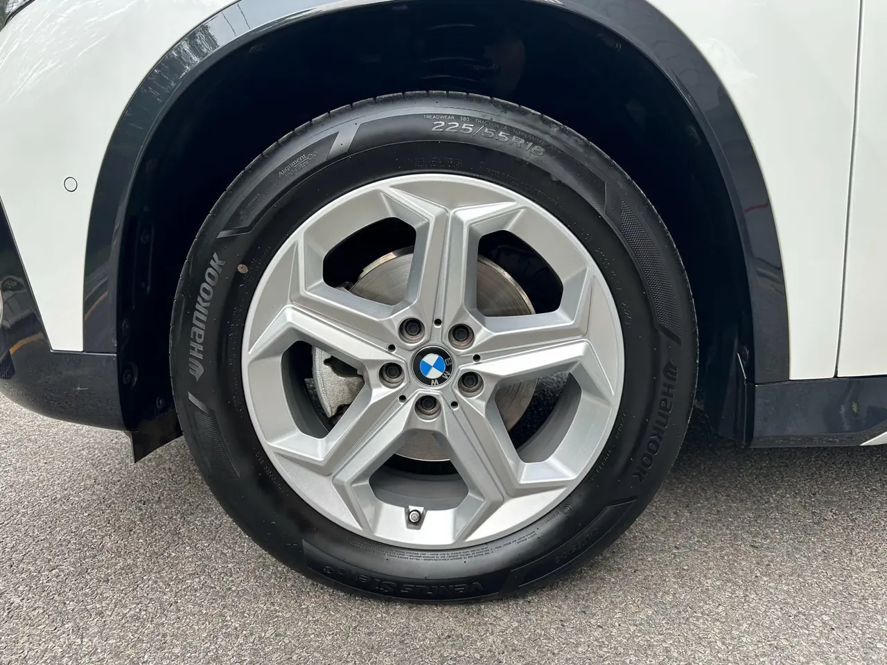 BMW 2023 X1 sDrive20Li 1.5T X Design Package Automatic Transmission 16