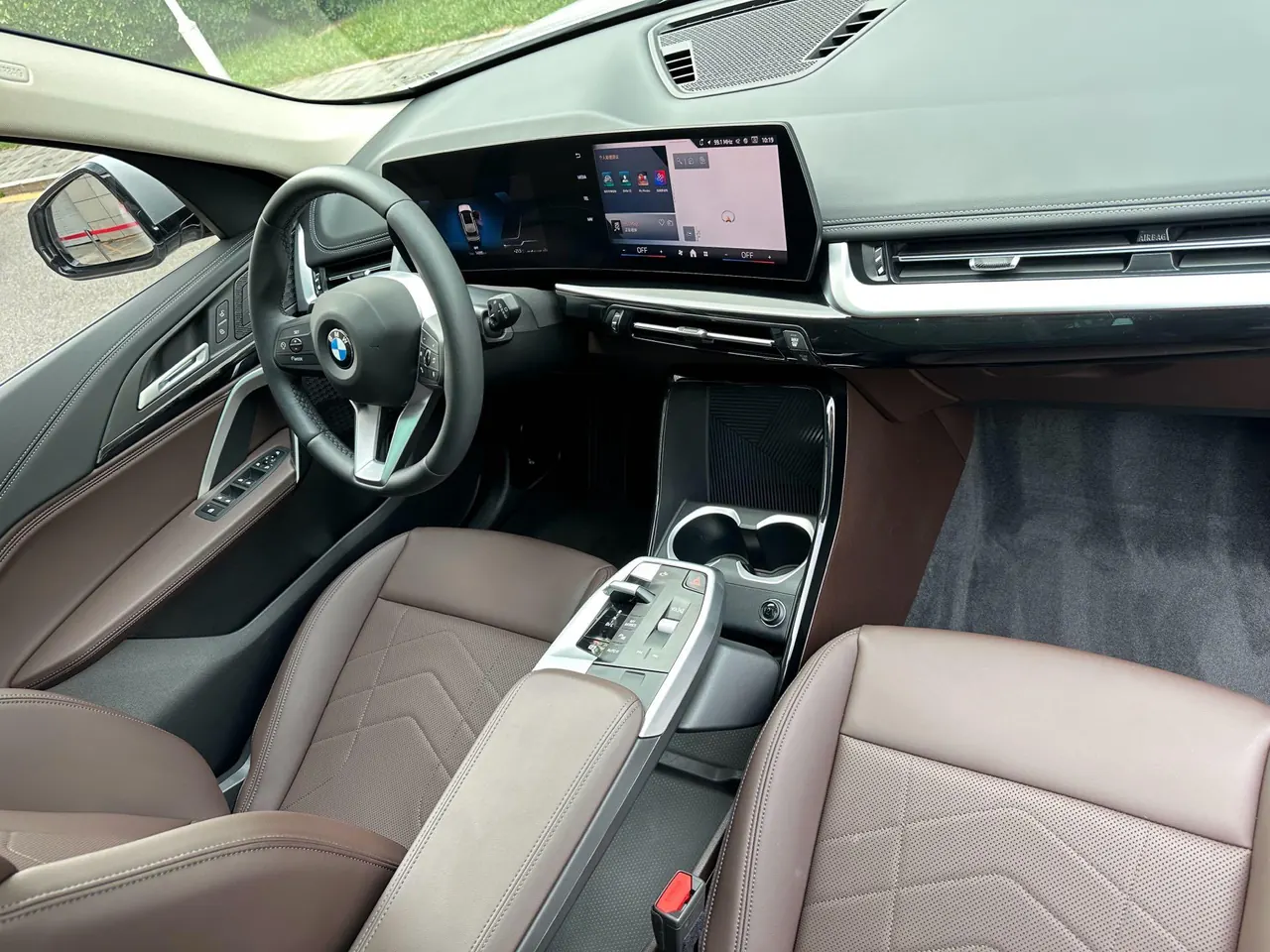 BMW 2023 X1 sDrive20Li 1.5T X Design Package Automatic Transmission 19
