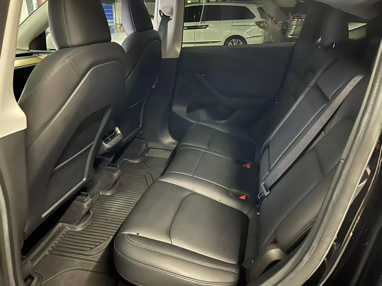 Tesla 2022 Model Y rear-wheel drive version automatic transmission 8