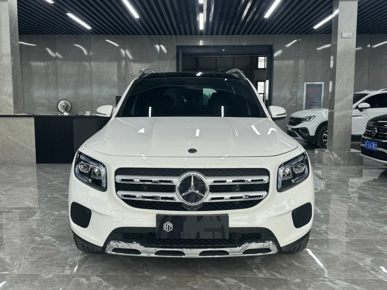 Mercedes Benz 2023 GLB 220 2.0T Dynamic Automatic 6