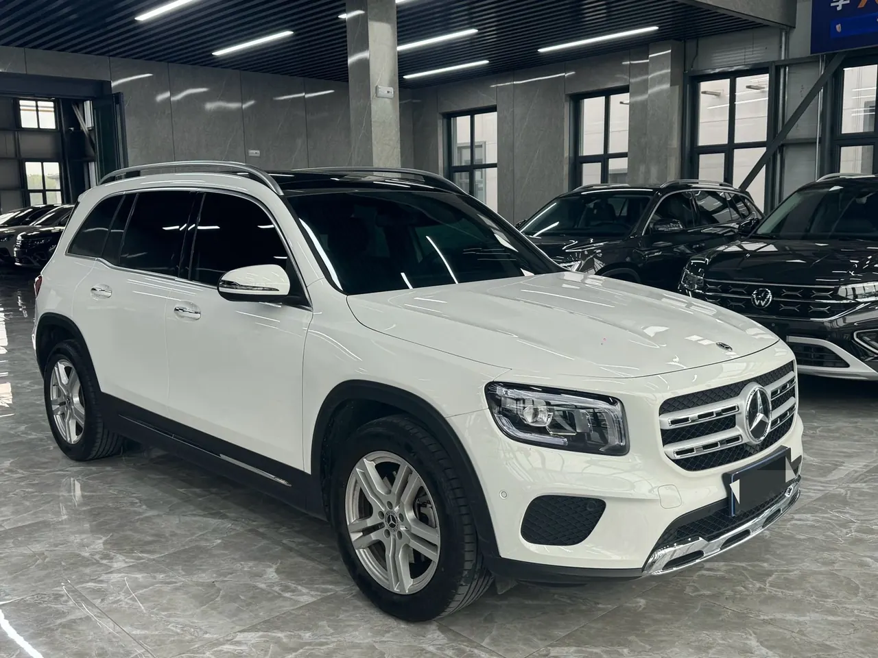 Mercedes Benz 2023 GLB 220 2.0T Dynamic Automatic 7
