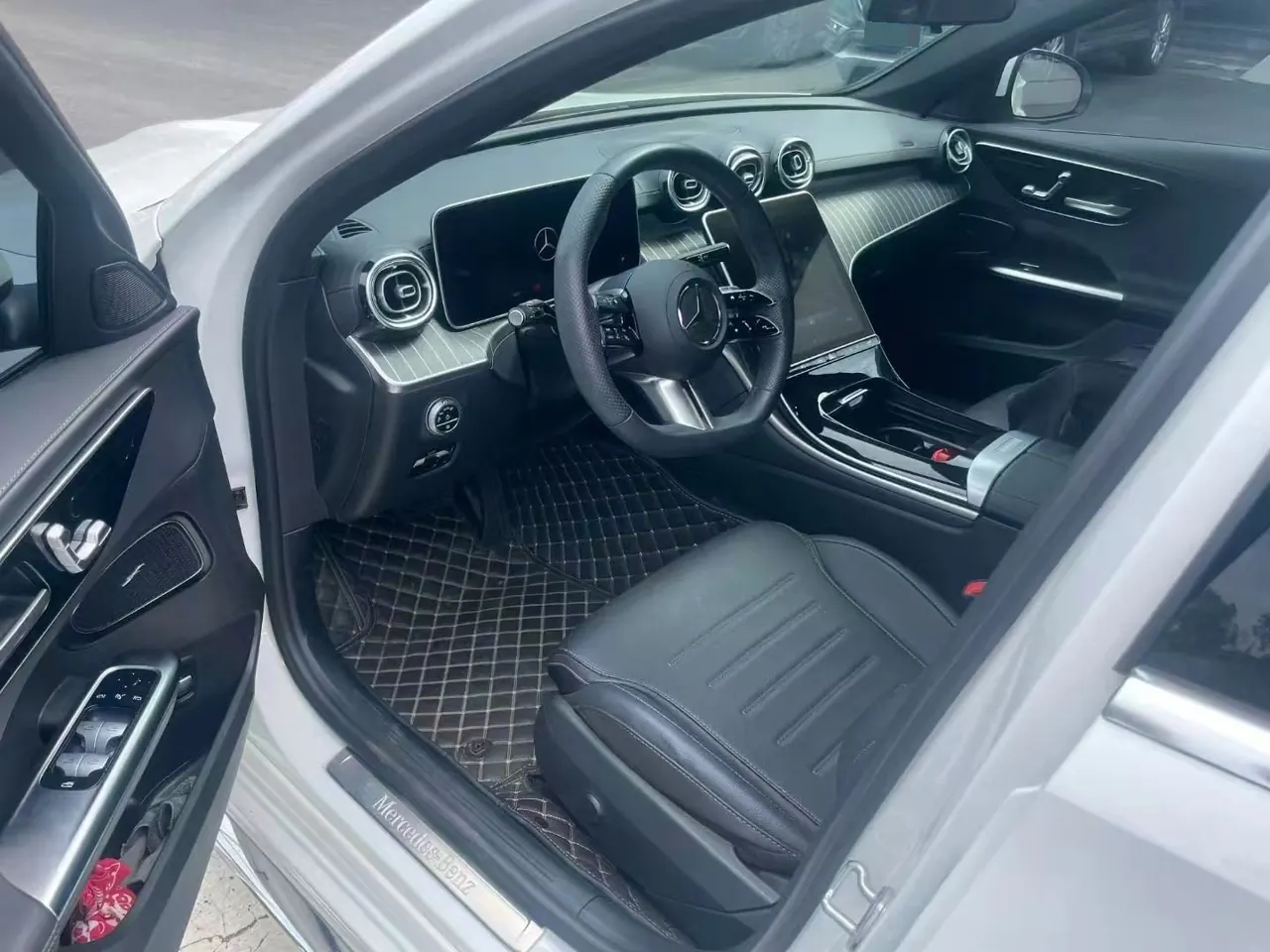 Mercedes Benz Class C 2023 C 260 L 48V 1.5T Sports Edition Automatic Gear 4