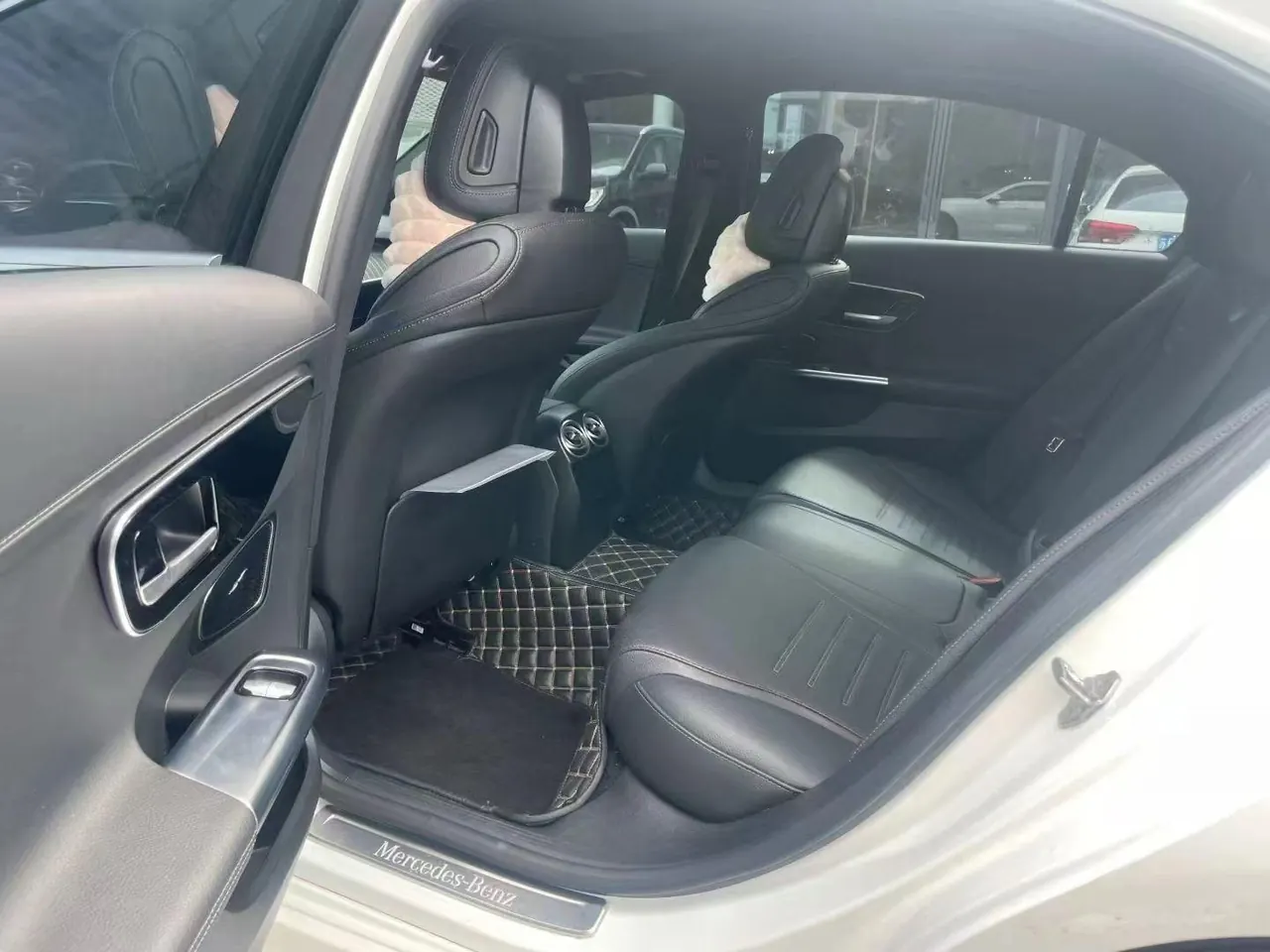 Mercedes Benz Class C 2023 C 260 L 48V 1.5T Sports Edition Automatic Gear 5