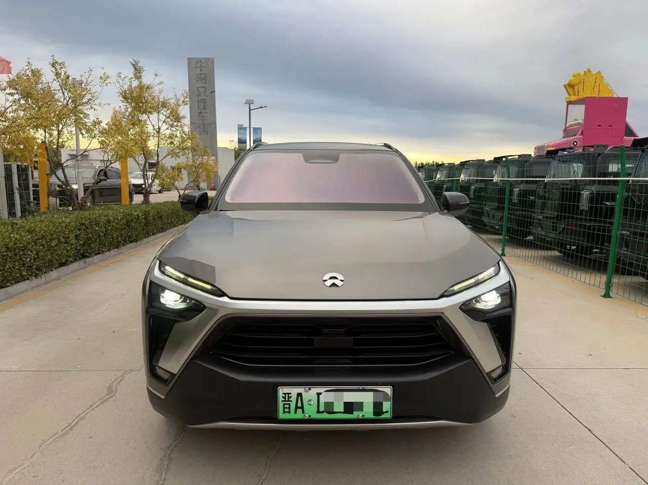 NIO 2020 ES8 benchmark 415KM 6-seat automatic gear 2