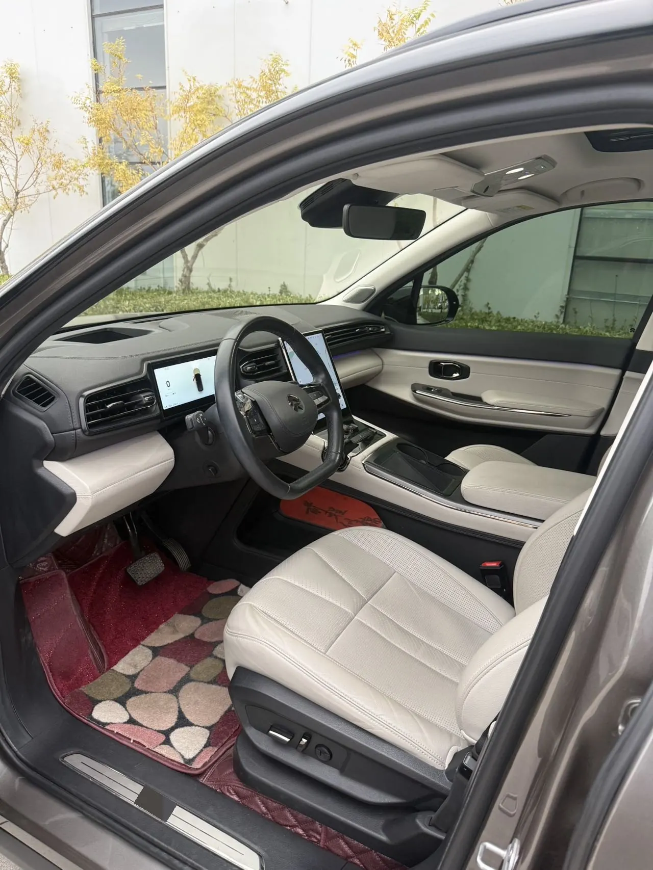 NIO 2020 ES8 benchmark 415KM 6-seat automatic gear 4