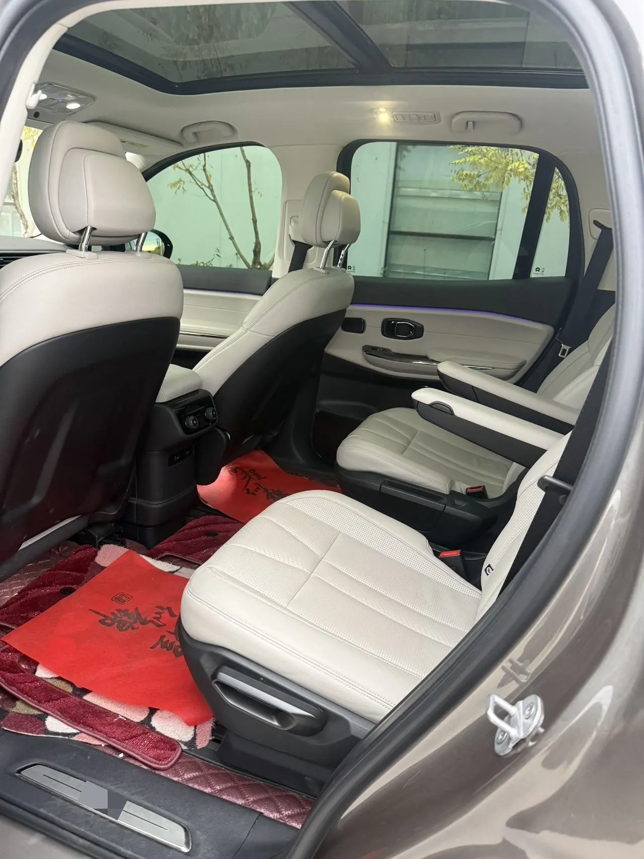 NIO 2020 ES8 benchmark 415KM 6-seat automatic gear 6