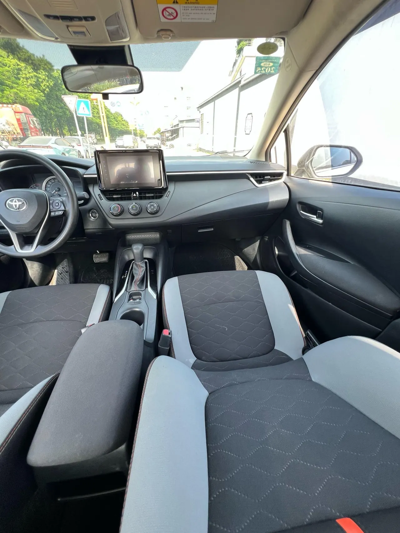Toyota 2022 corolla 1.2T stepless pioneer PLUS version automatic gear 11