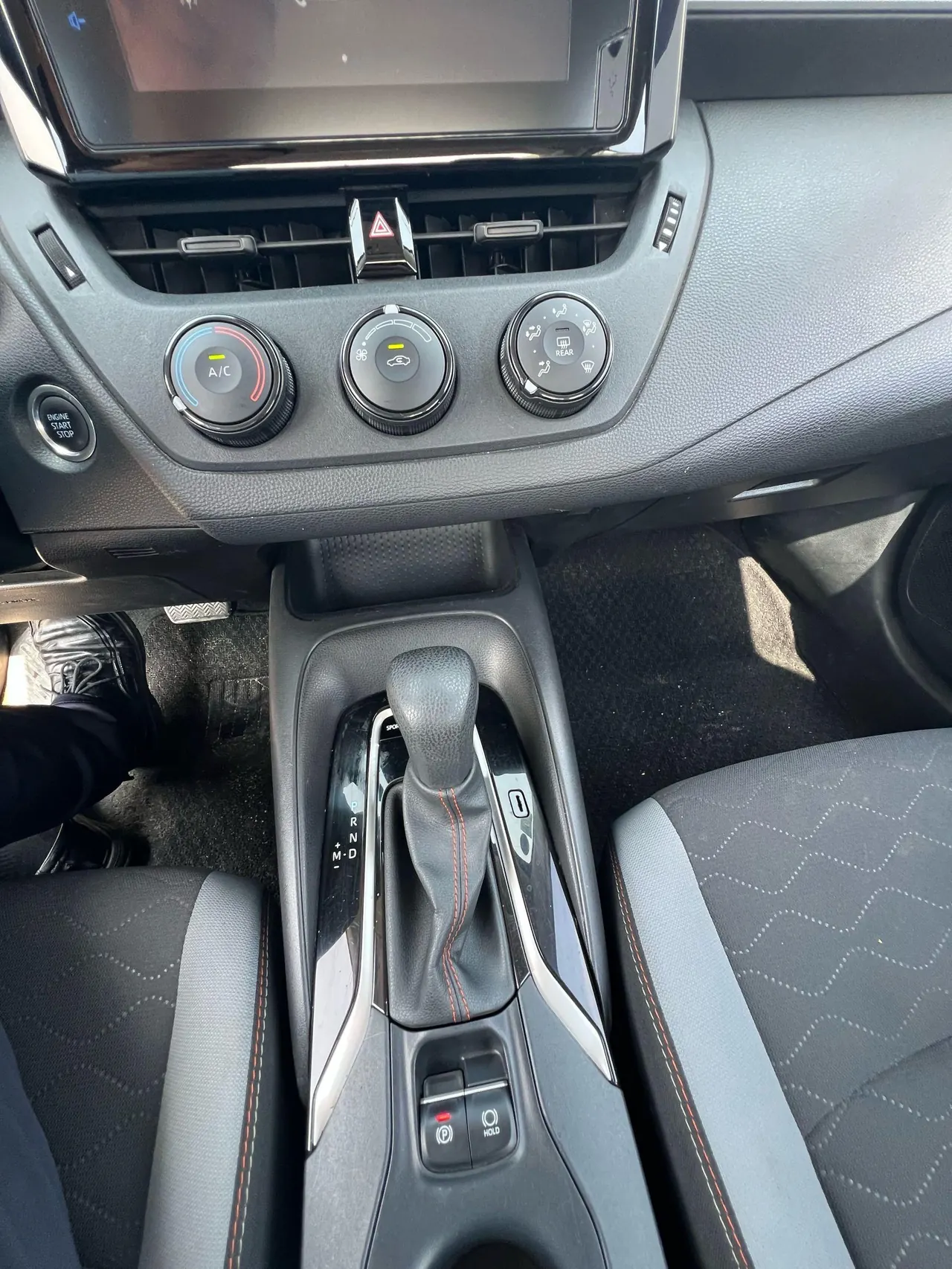 Toyota 2022 corolla 1.2T stepless pioneer PLUS version automatic gear 12