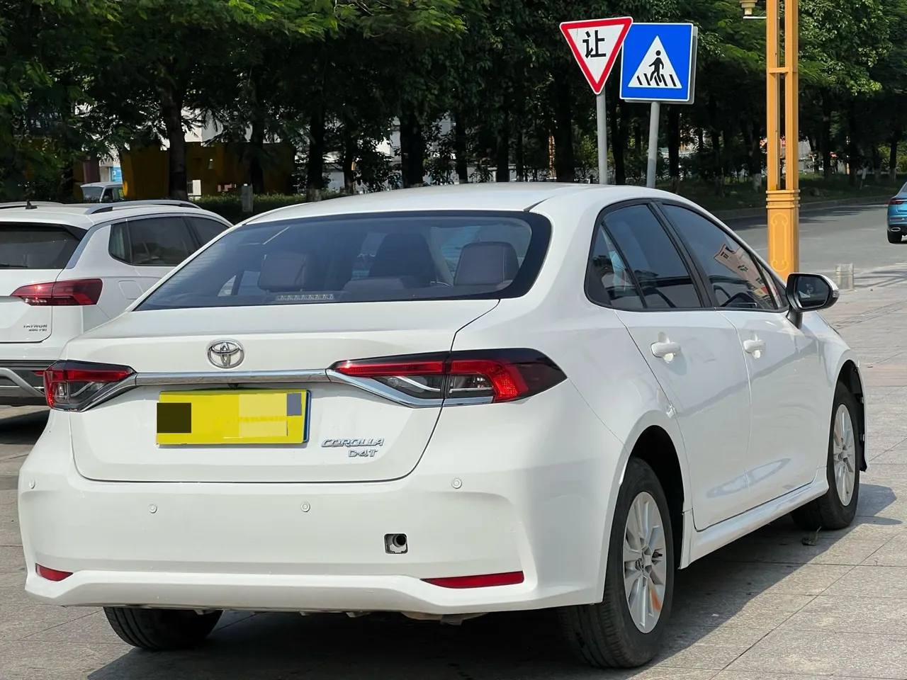 Toyota 2022 corolla 1.2T stepless pioneer PLUS version automatic gear 15