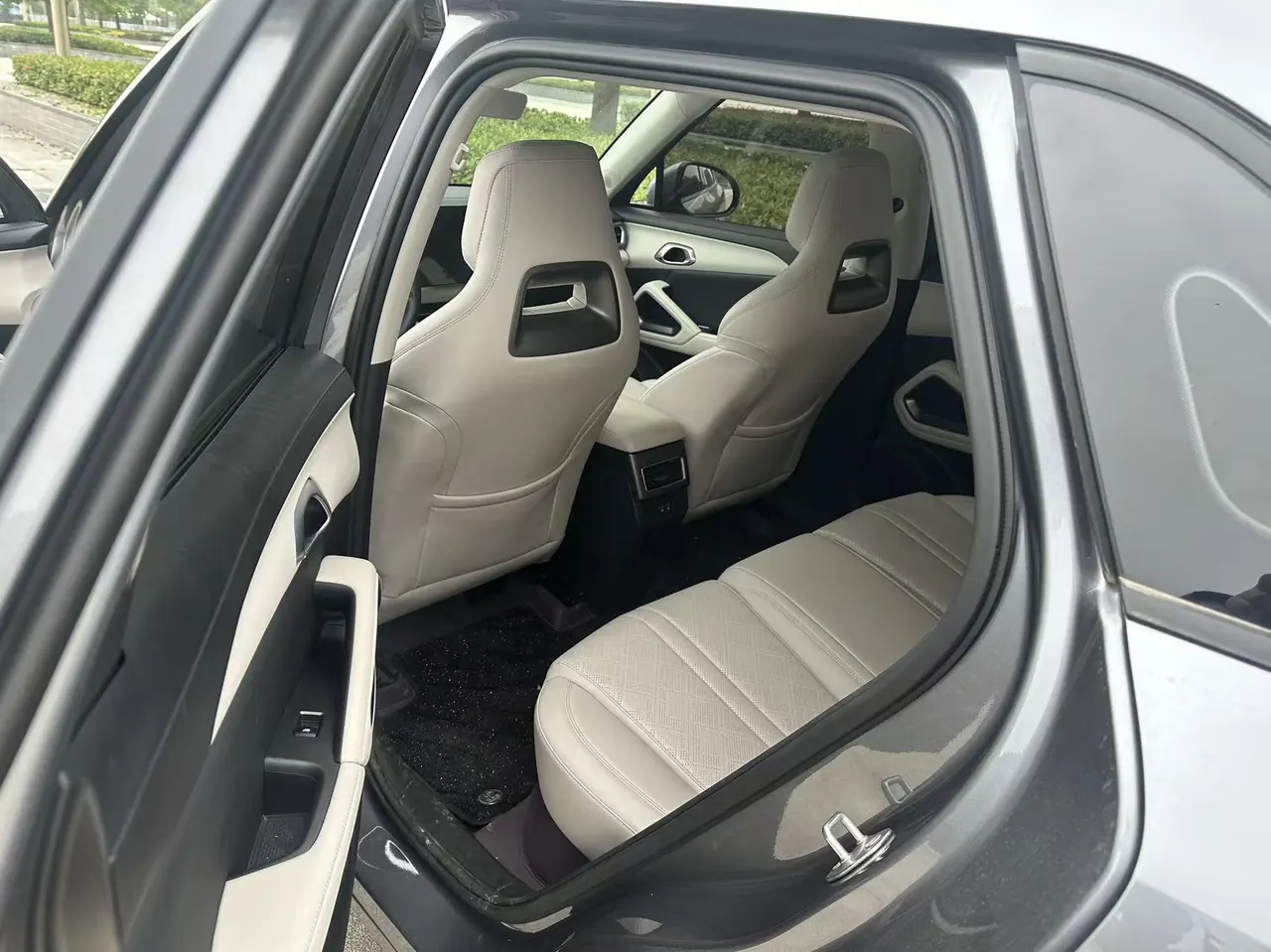 BYD 2025 Yuan UP Smart Driving 401KM Vital Automatic Gear 8