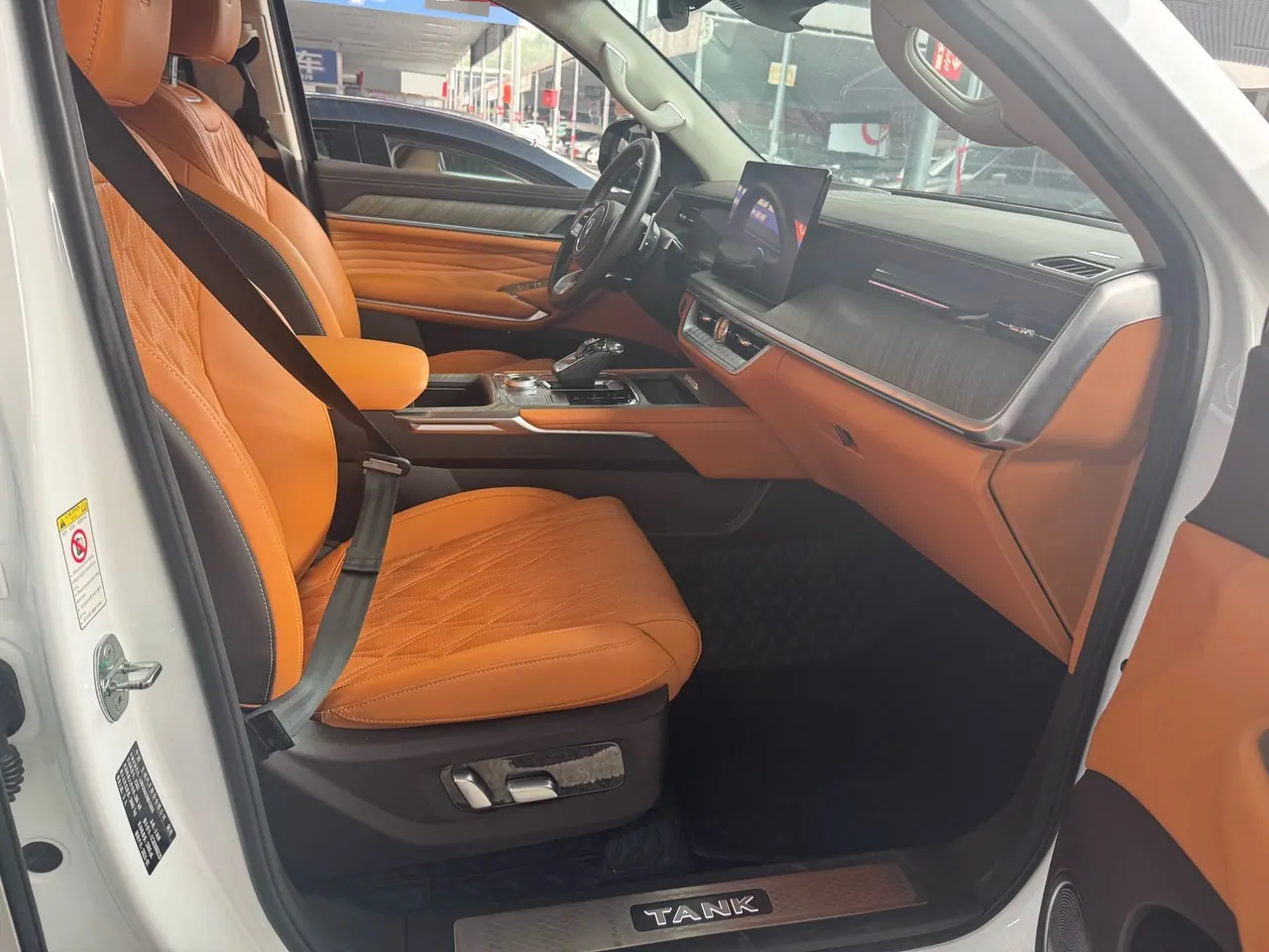 Tank 2023 Tank 500 48V 3.0T Sports Edition Dengfeng 5-seat Automatic Gear 3