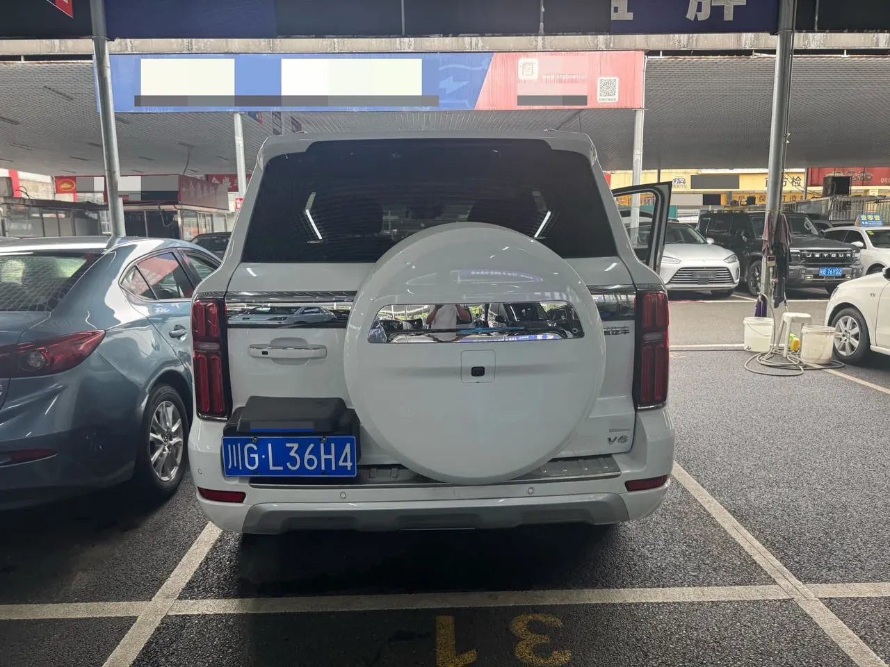 Tank 2023 Tank 500 48V 3.0T Sports Edition Dengfeng 5-seat Automatic Gear 9