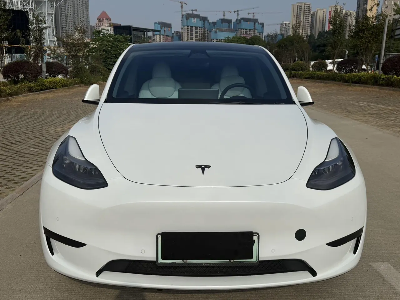 Open image lightbox: Tesla 2023 Model Y rear-wheel drive version automatic transmission