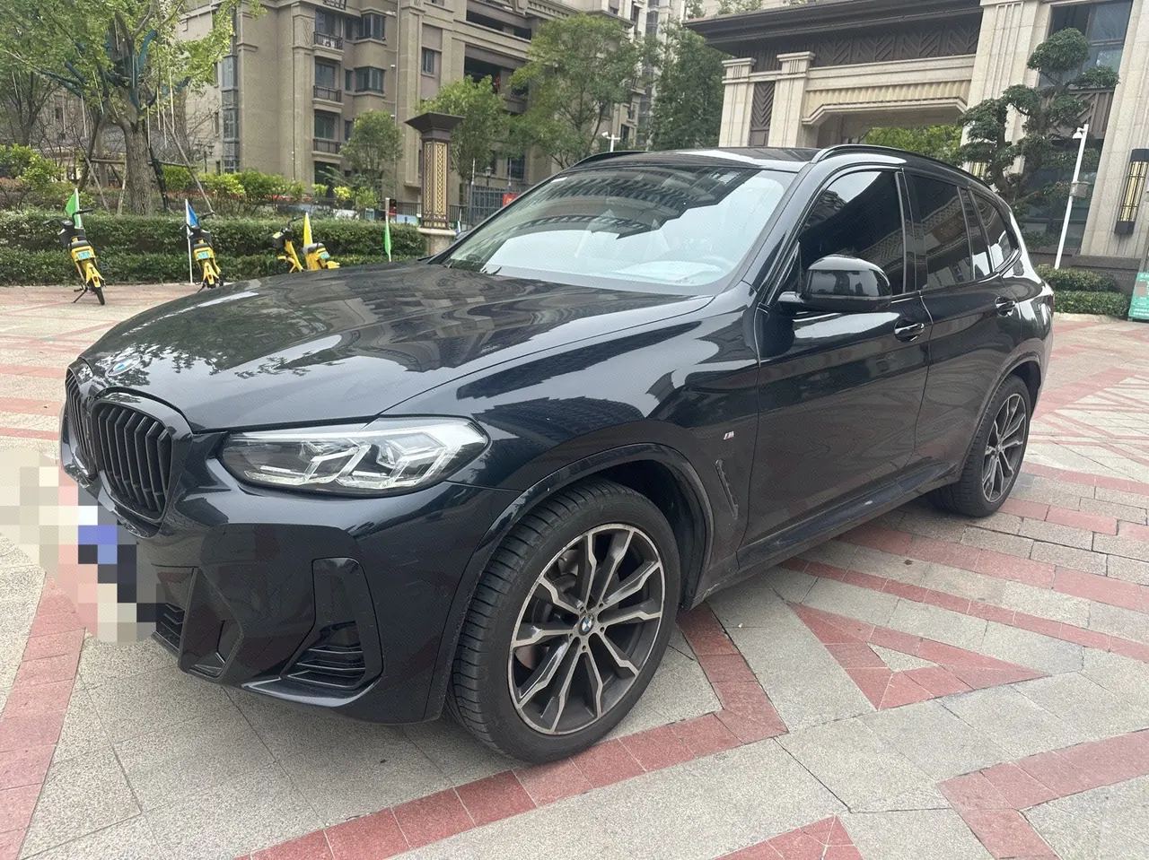 Open image lightbox: BMW 2023 X3 xDrive30i 2.0T Leading M Obsidian Night Suit Automatic Gear