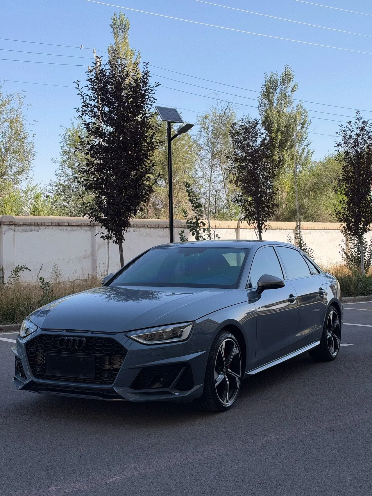 Open image lightbox: Audi 2022 A4L 2.0TFSI 40TFSI Quattro RS Kit Burning Speed Automatic
