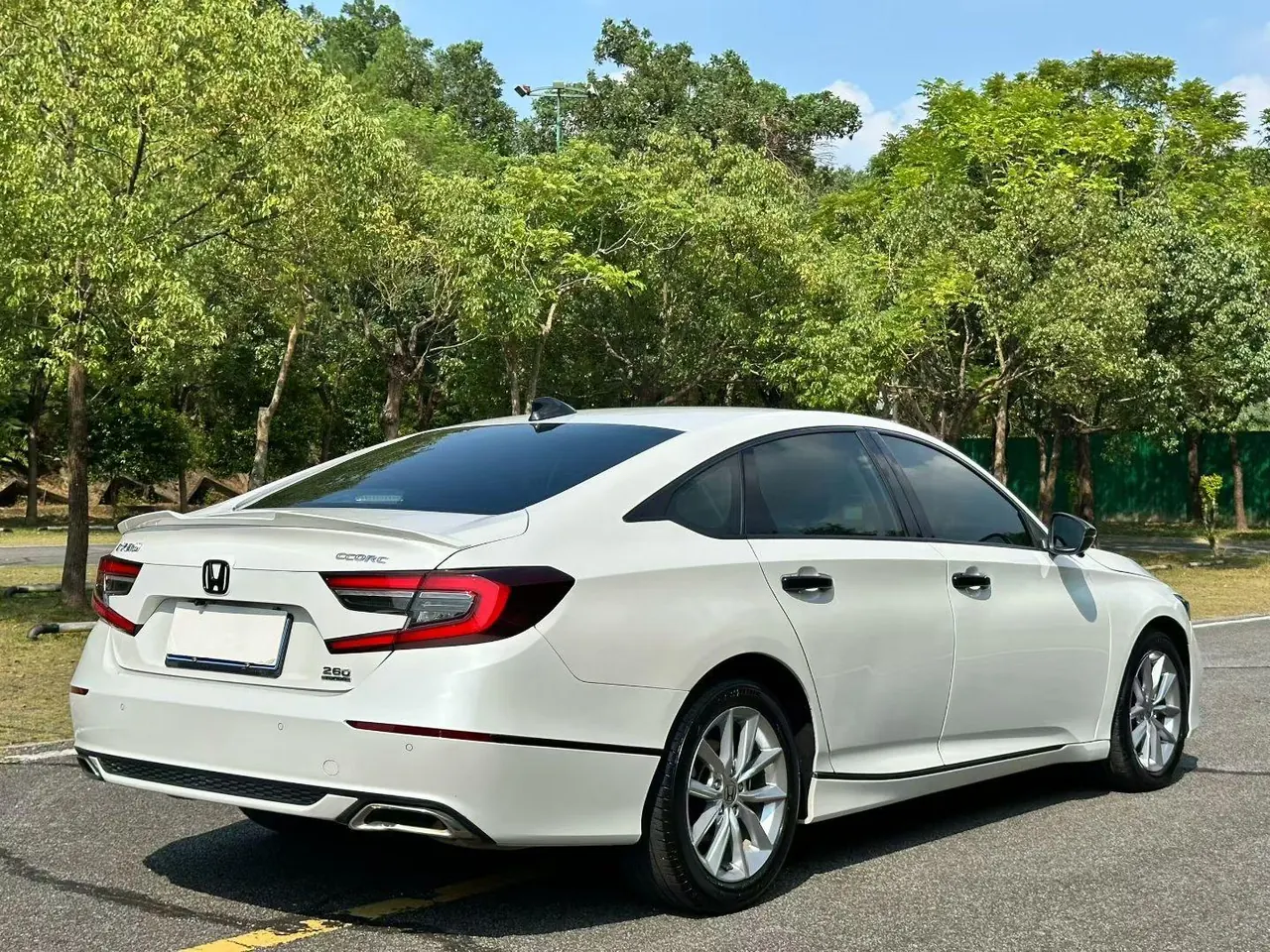 Honda 2022 10th Generation Accord 1.5T Stepless 260TURBO Magic Night Premium Edition Automatic Gear 9