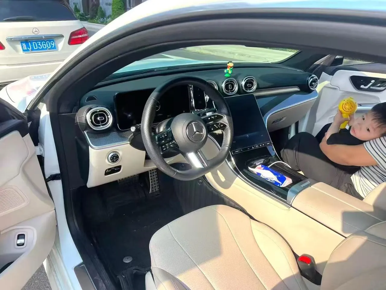 Mercedes Benz CLE (Imported) 2024 CLE 260 Coupe 48V 2.0T Automatic 3