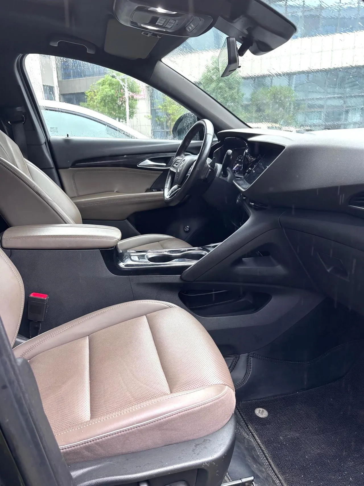 Buick 2023 Angkewei Plus 48V 2.0T 652T Luxury 5-seat Automatic Gear 5