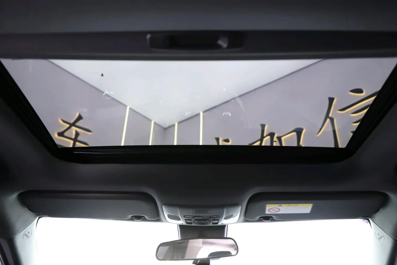 Toyota 2022 Lei Ling Shuangqing 1.8H Stepless Sports Edition Automatic Gear 13