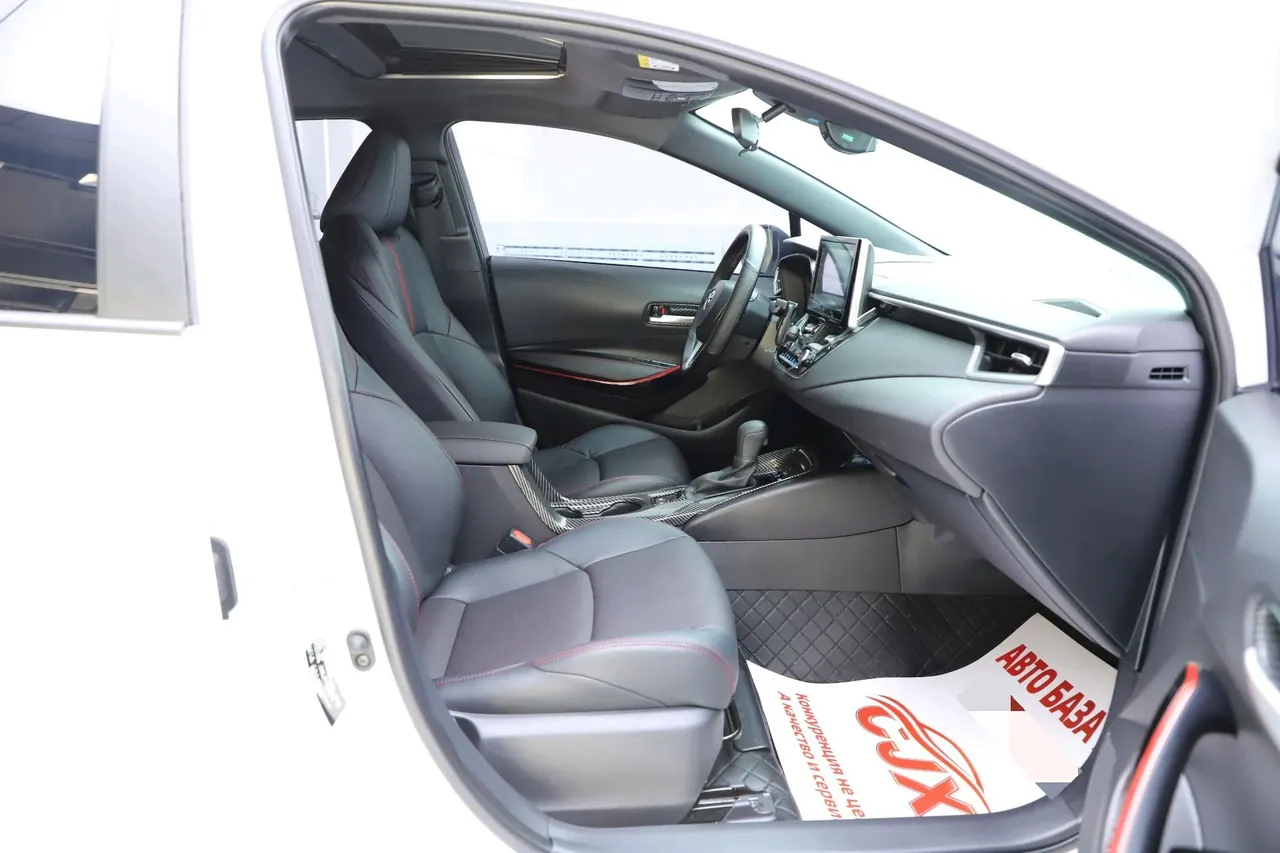 Toyota 2022 Lei Ling Shuangqing 1.8H Stepless Sports Edition Automatic Gear 15