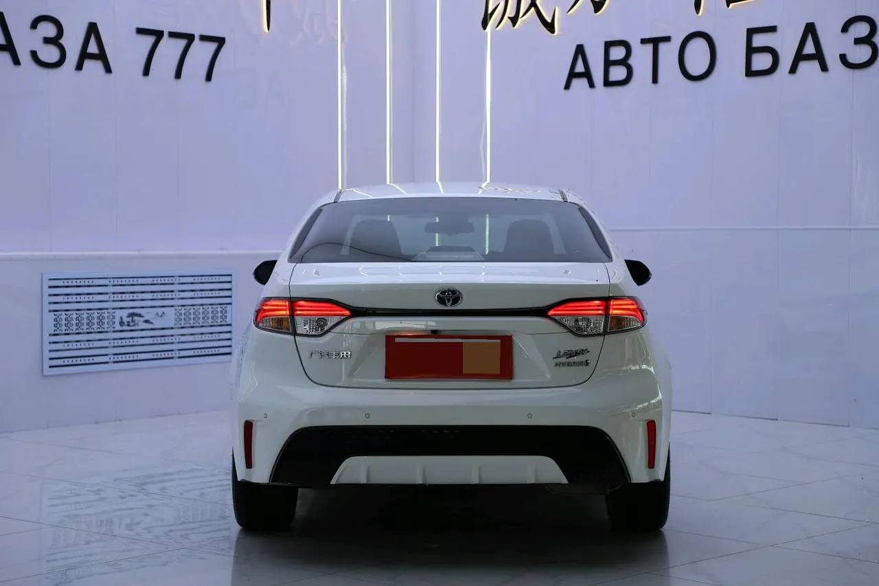 Toyota 2022 Lei Ling Shuangqing 1.8H Stepless Sports Edition Automatic Gear 5