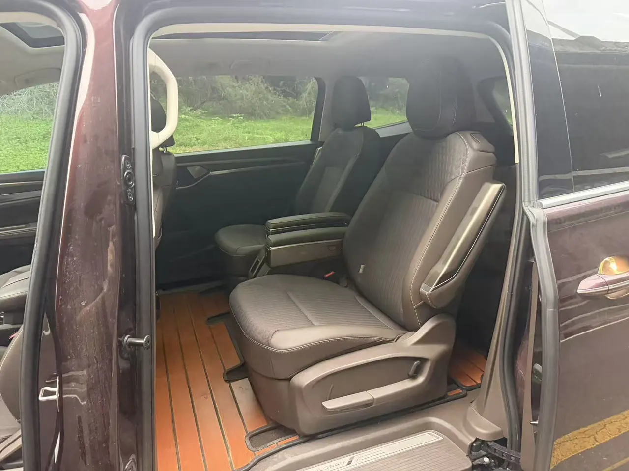 Volkswagen 2020 models of Wei ran (Viloran) 2.0TSI 330TSI business edition automatic gear 5