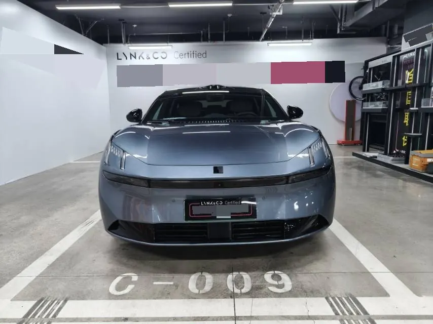 LYNK&amp;CO 2024 LYNK&amp;CO Z10 95kWh 702km four-wheel drive intelligent driving Ultra automatic gear 3