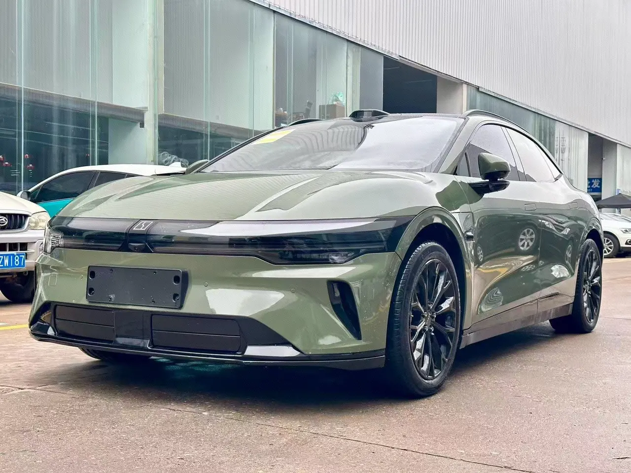 Open image lightbox: Zeekr 2026 Zeekr 007GT Rear Drive Max Edition 75kWh Automatic Gear