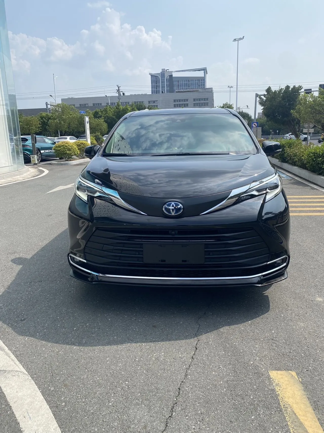Toyota 2024 Sana 2.5 Stepless Comfort Edition Automatic Gear 2