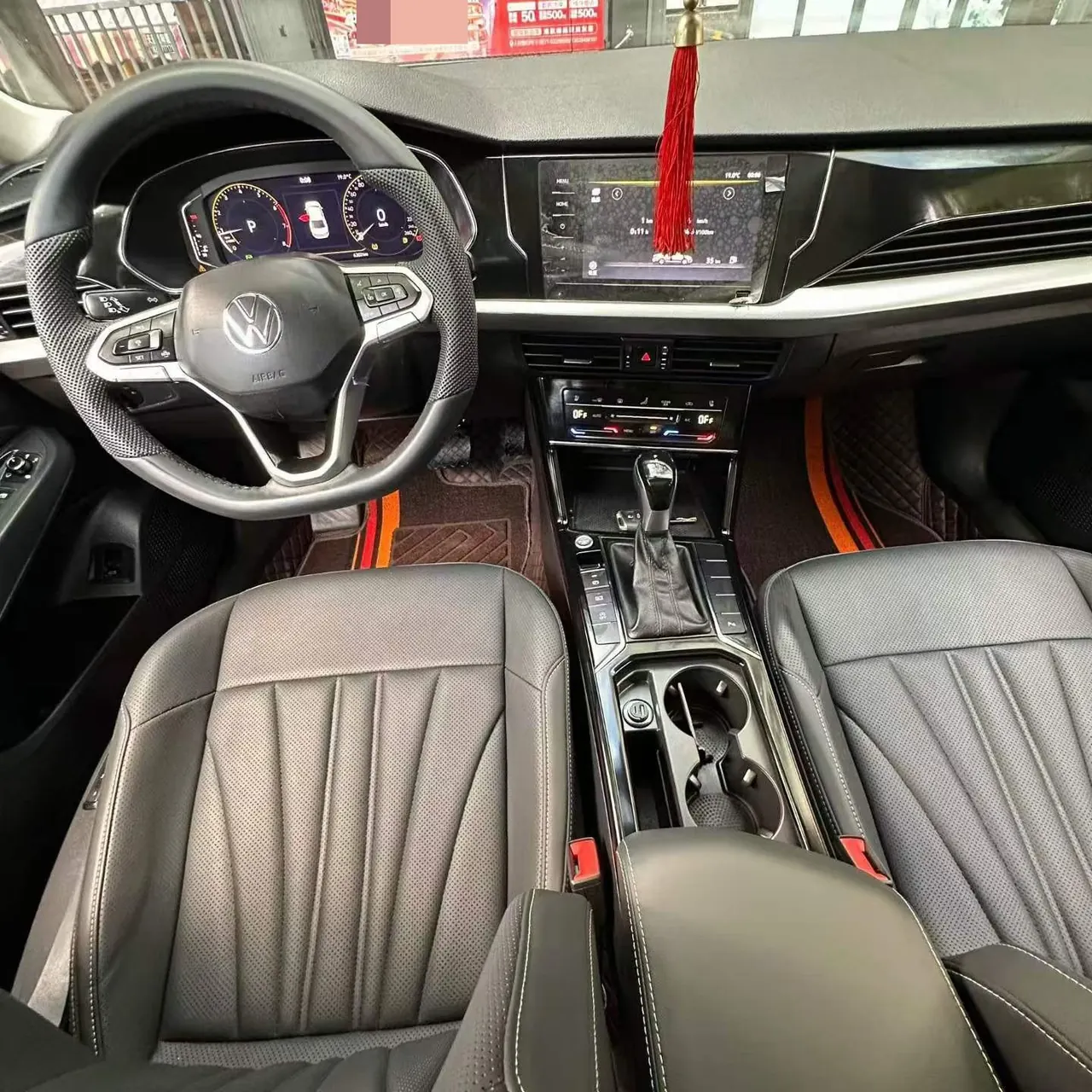 Volkswagen 2026 Passat 2.0TSI 330TSI outstanding star elite edition automatic gear 4