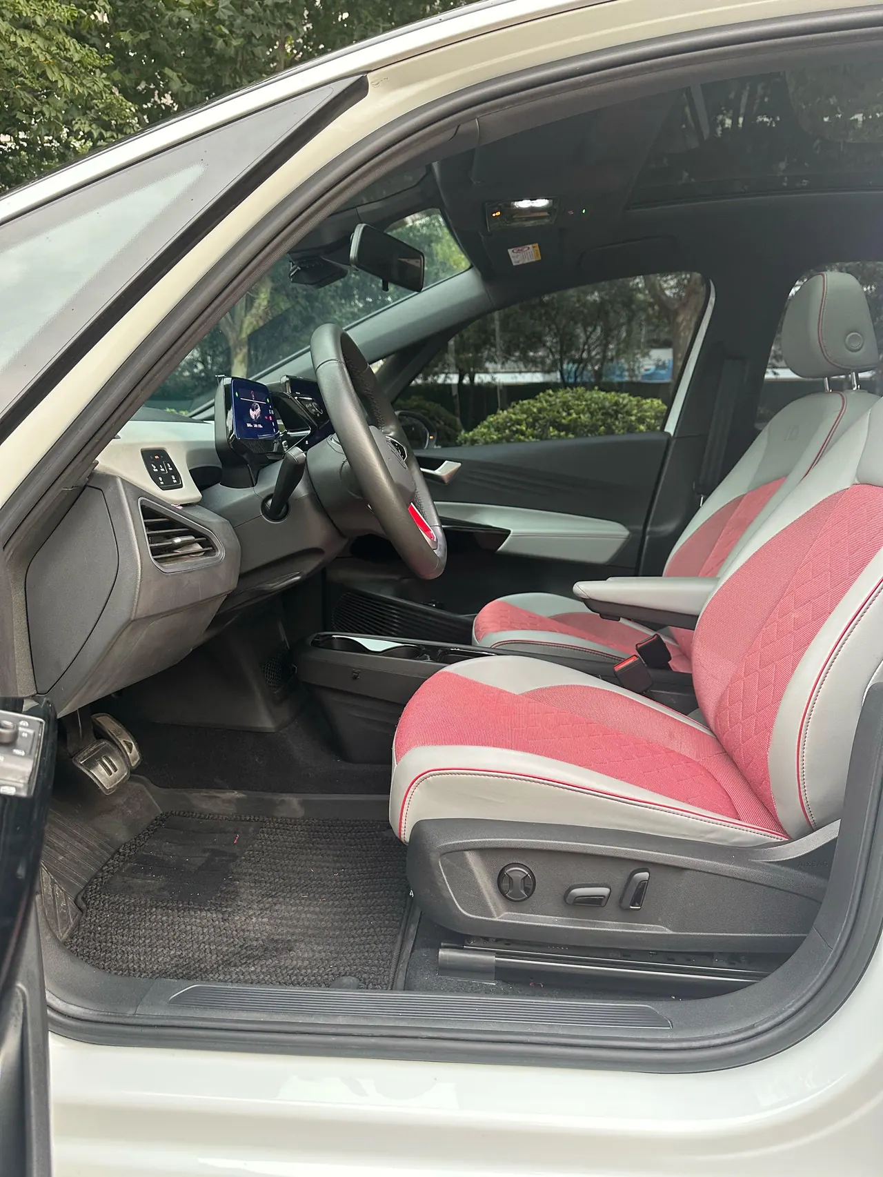 Volkswagen 2021 ID. 3 Pro Extremely Intelligent Automatic 4