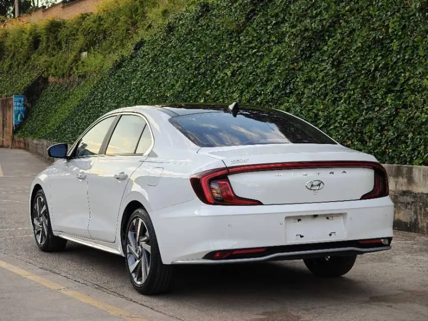 Hyundai 2021 Name Figure 1.8 Stepless LUX Premium Edition Automatic Gear 5