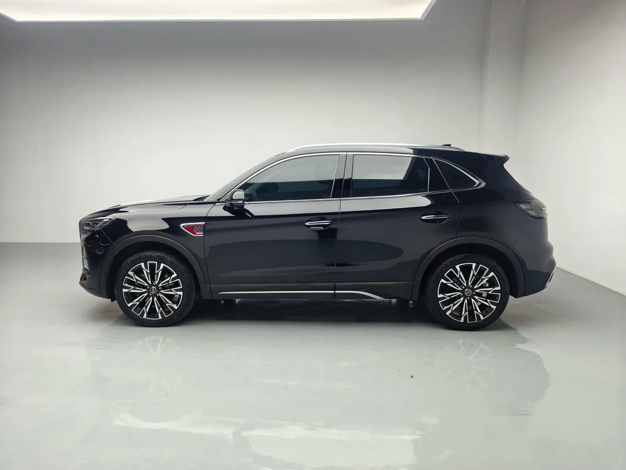 HongQi 2026 HS5 2.0T 4-wheel drive flag enjoy Pro version automatic gear 3