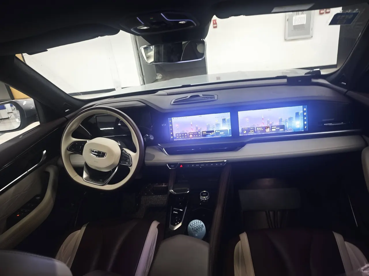 Geely 2021 XingyueL (Monjaro) 2.0TD high-power four-wheel drive flagship automatic transmission 3
