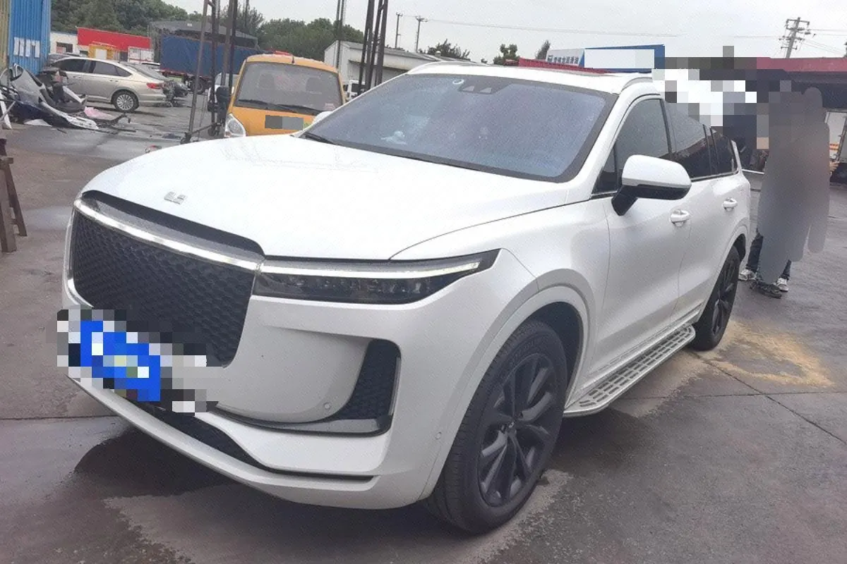 Open image lightbox: Li 2020 ONE 1.2T extended range 6-seat automatic gear