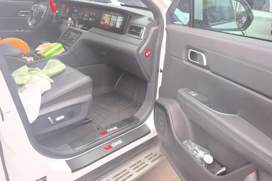 Li 2020 ONE 1.2T extended range 6-seat automatic gear 6