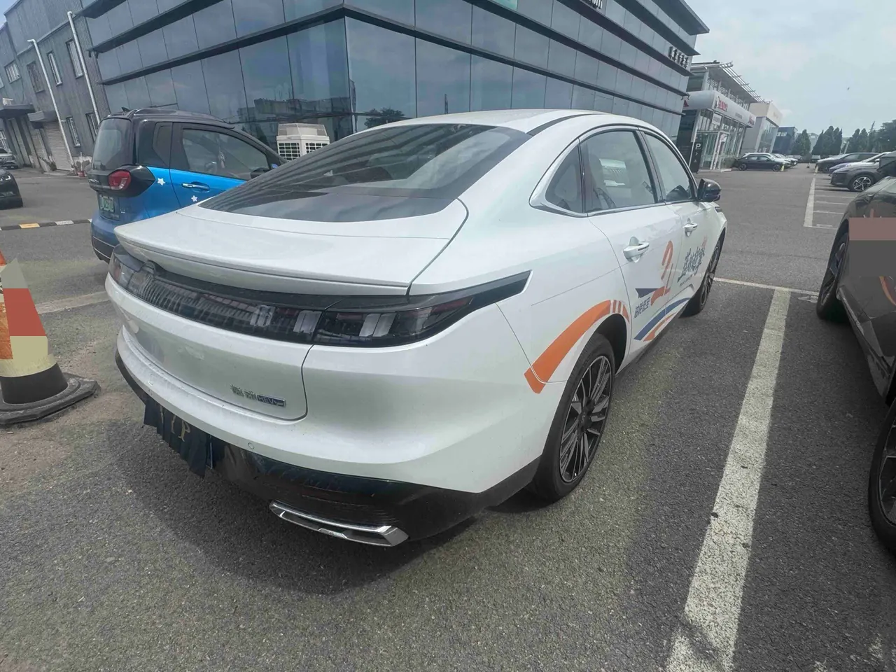 ChangAn 2026 Yidong HEV 1.5 Blue Whale Super Qing Zhixiang Automatic Gear 6