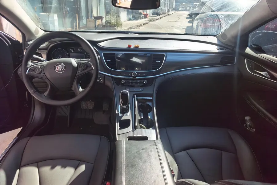 Buick 2020 LaCrosse 2.0T 652T Luxury Automatic 5