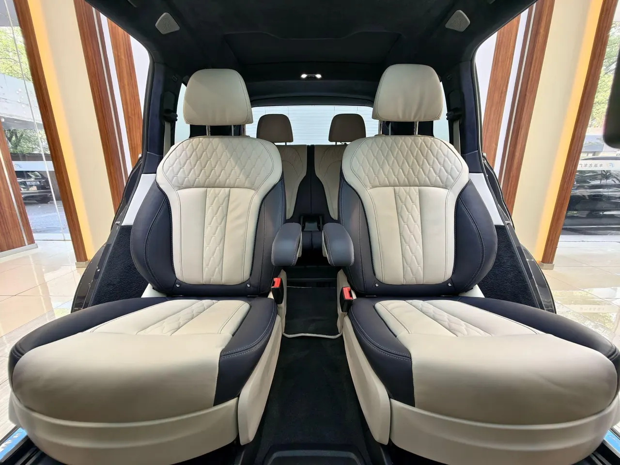 BMW X7 (Imported) 2020 X7 xDrive40i 3.0T Administrative M Sports Suit Automatic Gear 4