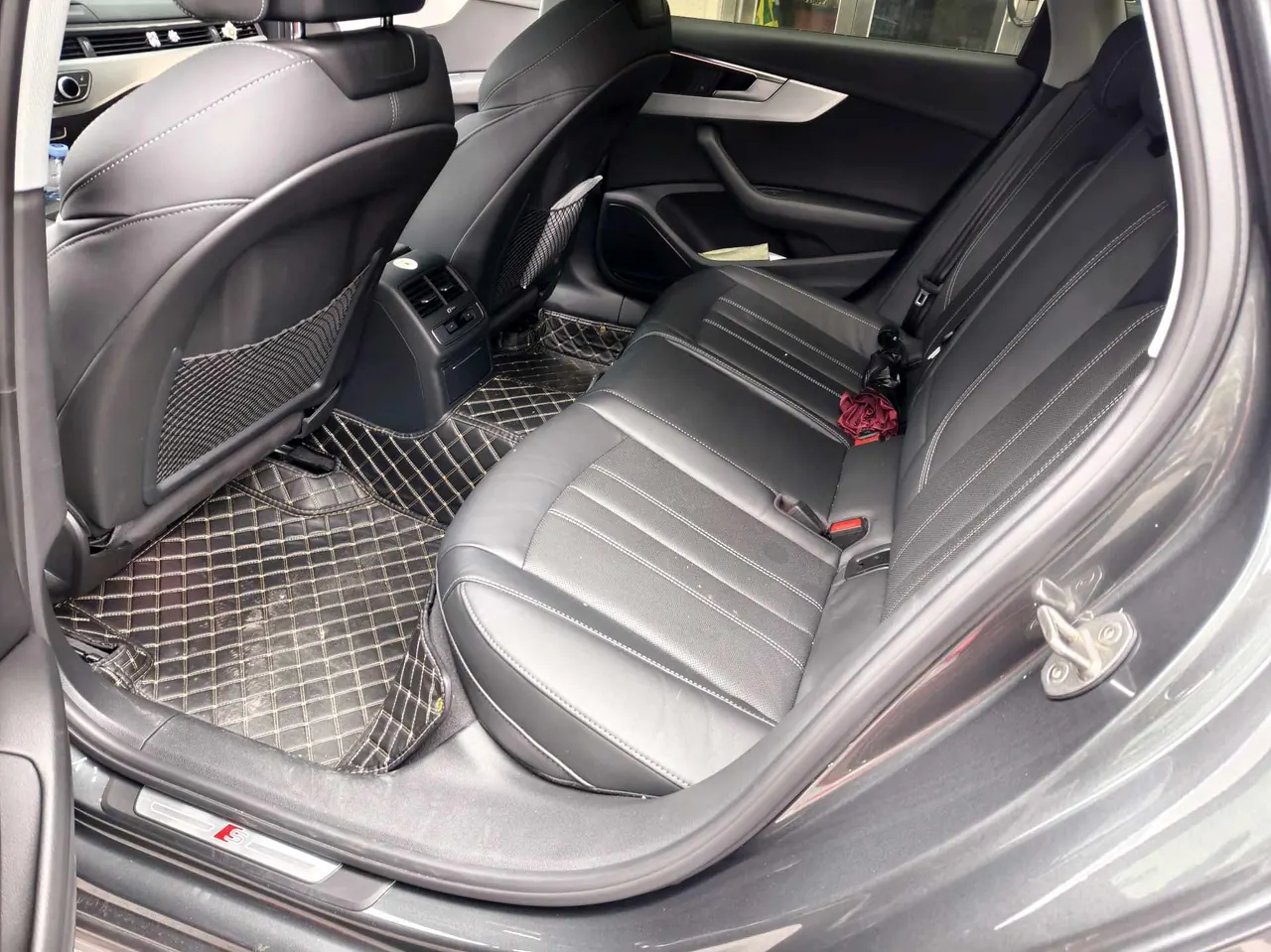Audi 2020 A4L 2.0TFSI 40TFSI Deluxe Dynamic Automatic 4