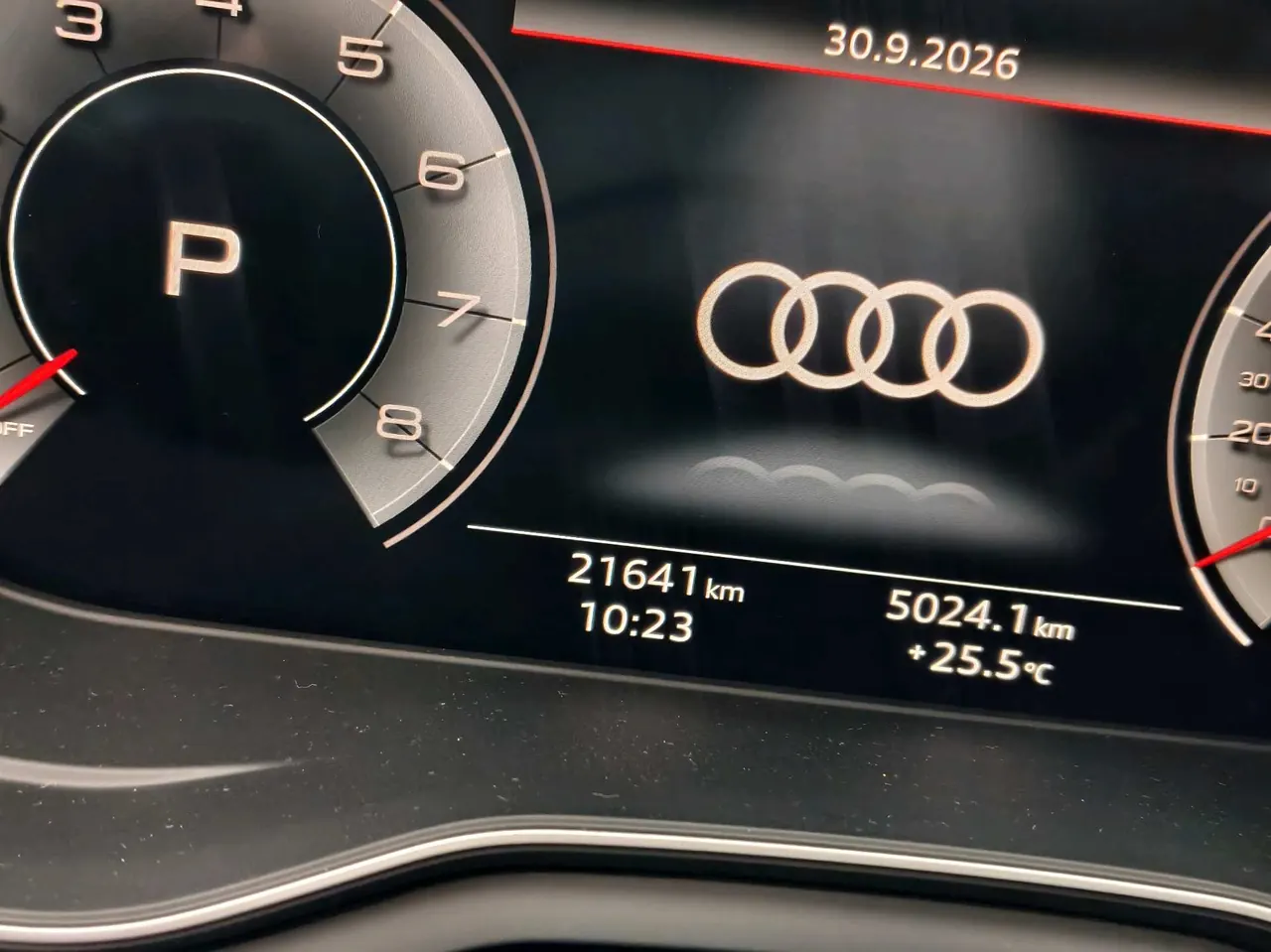 Audi 2020 A4L 2.0TFSI 40TFSI Deluxe Dynamic Automatic 5
