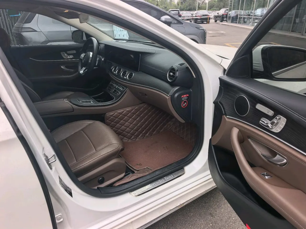 Mercedes Benz E-Class 2020 E 300 L 2.0T Sports Fashion Automatic Gear 4