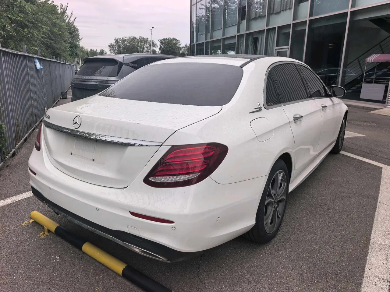 Mercedes Benz E-Class 2020 E 300 L 2.0T Sports Fashion Automatic Gear 6