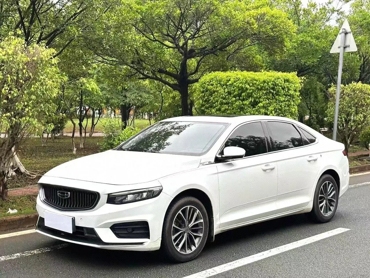 Open image lightbox: Geely 2021 xingrui 2.0T luxury automatic gear