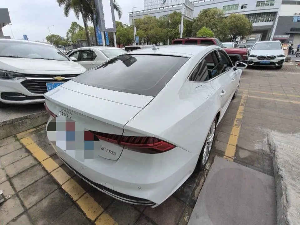 Audi A7 (Imported) 2020 A7 Sportback 2.0TFSI 45TFSI Automatic Gear Selection 3
