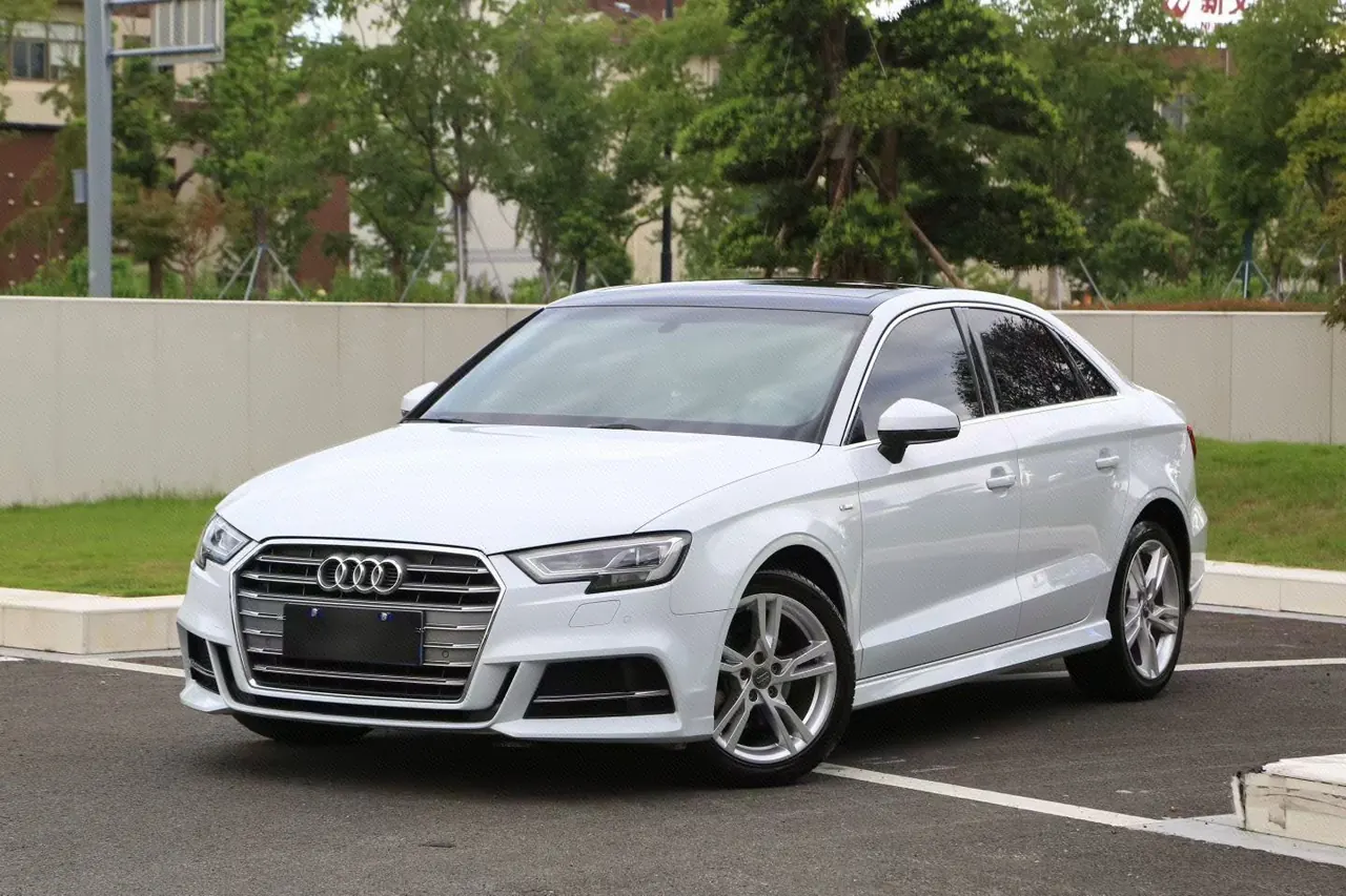 Open image lightbox: Audi 2020 A3 Limousine 1.4TFSI 35TFSI Fashion Automatic