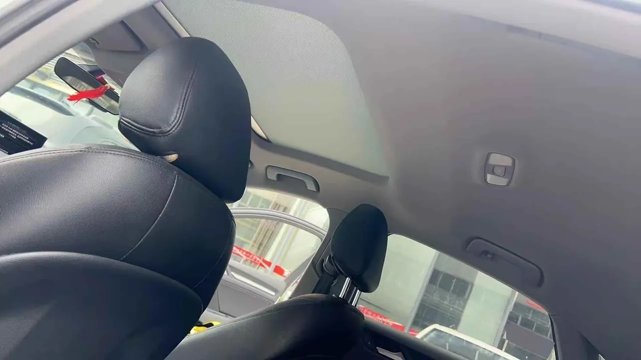 Audi 2020 A3 Limousine 1.4TFSI 35TFSI aggressive automatic gear 2