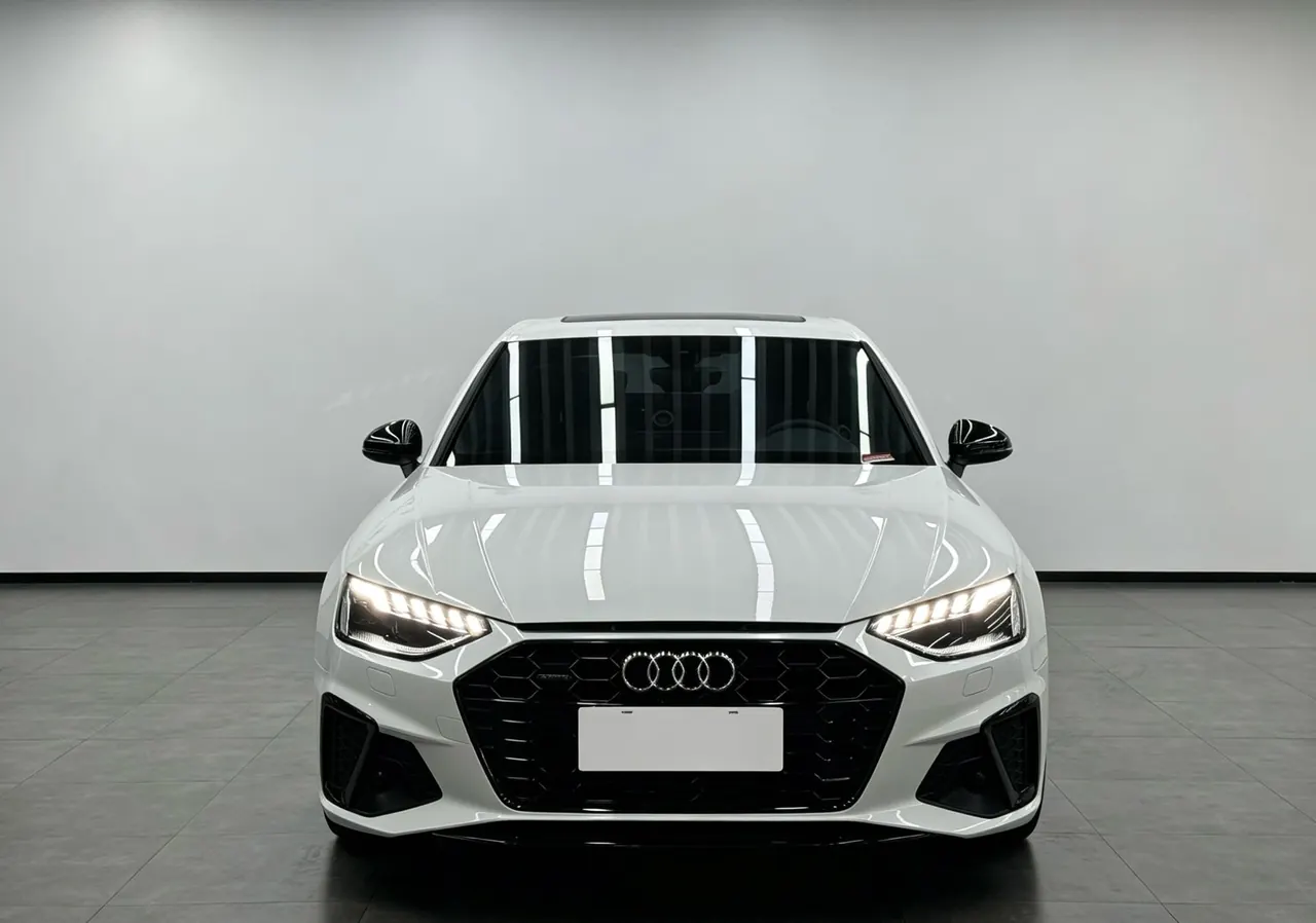 Audi 2020 A4L 2.0TFSI 45TFSI Quattro Selected Dynamic Automatic 2