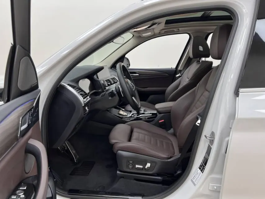 BMW 2020 X3 xDrive28i 2.0T M sports suit automatic gear 6