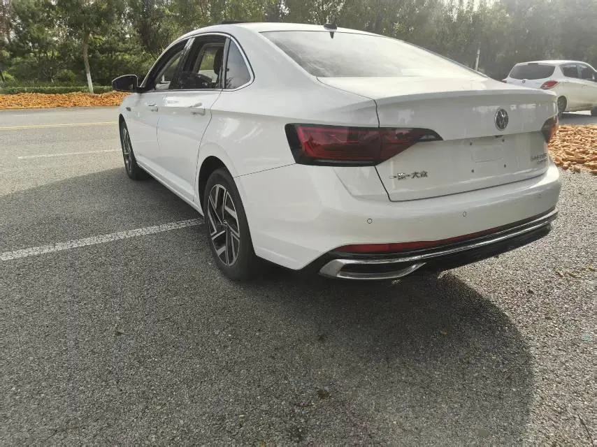 Volkswagen 2023 Sagittarius 1.5TSI 300TSI Flying Edition Automatic Gear 3